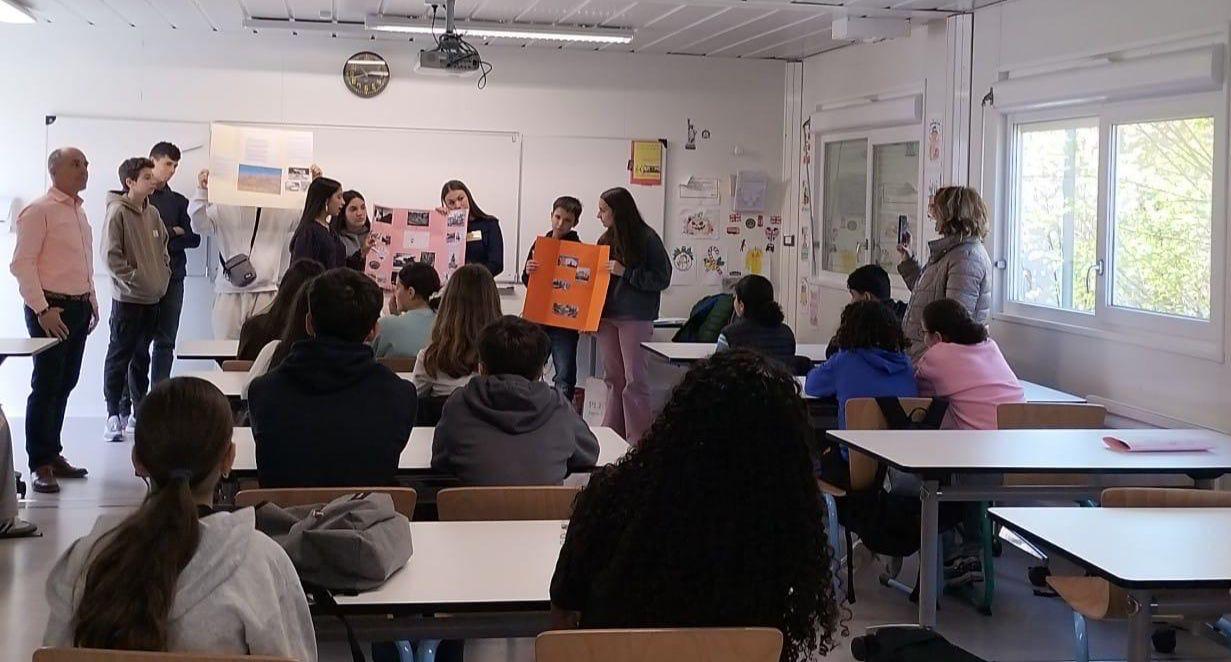 Collège Lou Blazer exposición